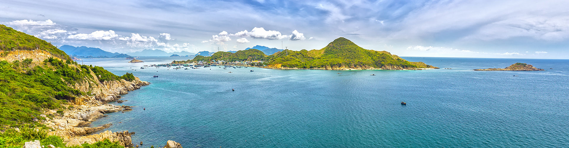 st top-banner-nha-Trang beach stay